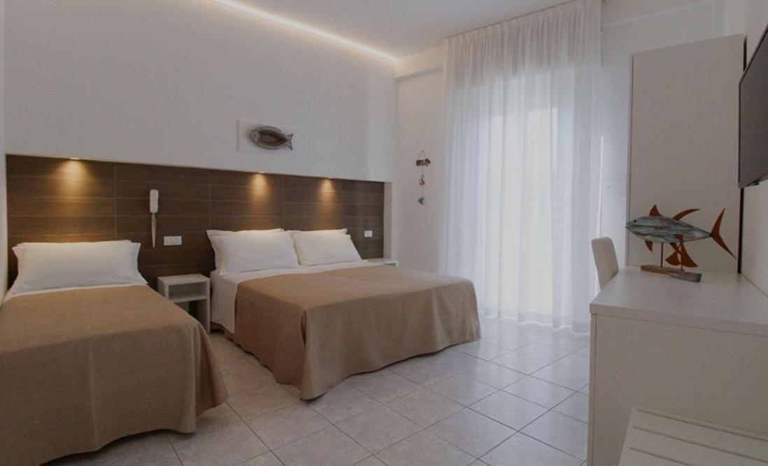 Hotel Napoleon San Mauro Mare 외부 사진