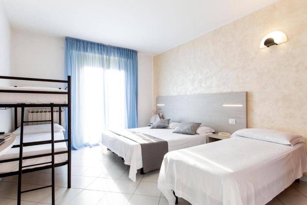 Hotel Napoleon San Mauro Mare 외부 사진